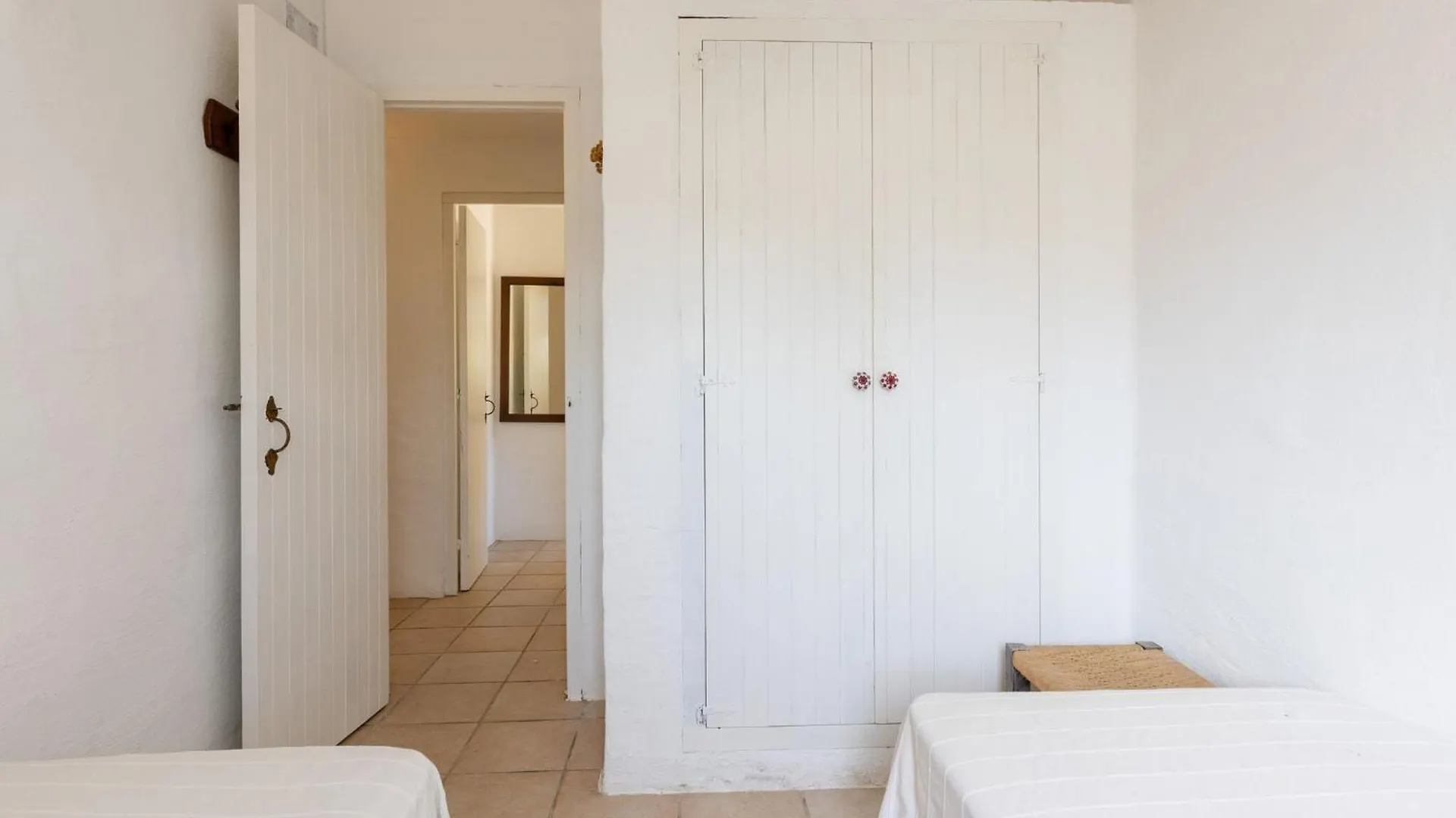 Binisagoc A - Villa With Private Pool Free Wifi 比尼贝卡