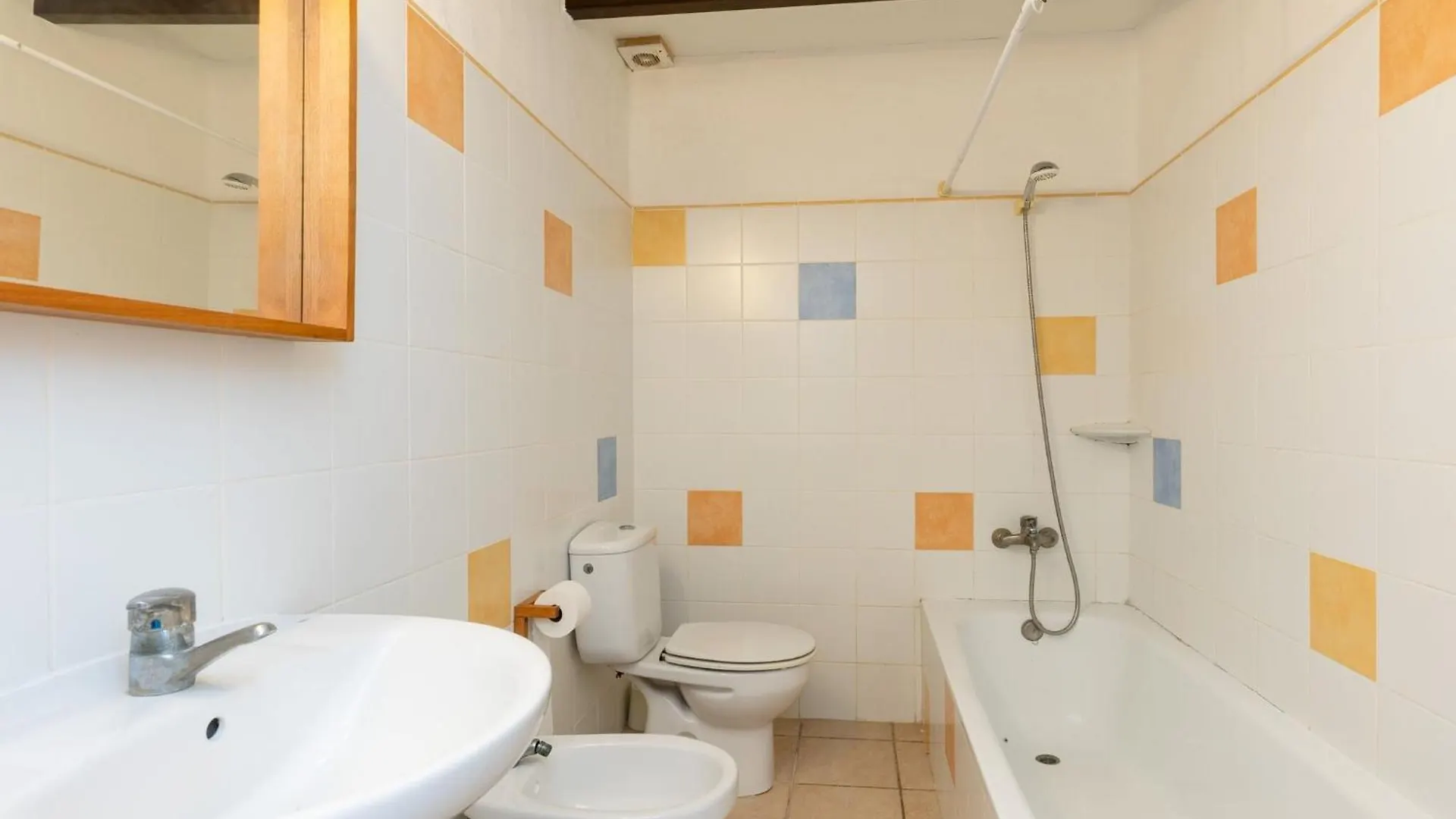Binisagoc A - Villa With Private Pool Free Wifi 比尼贝卡