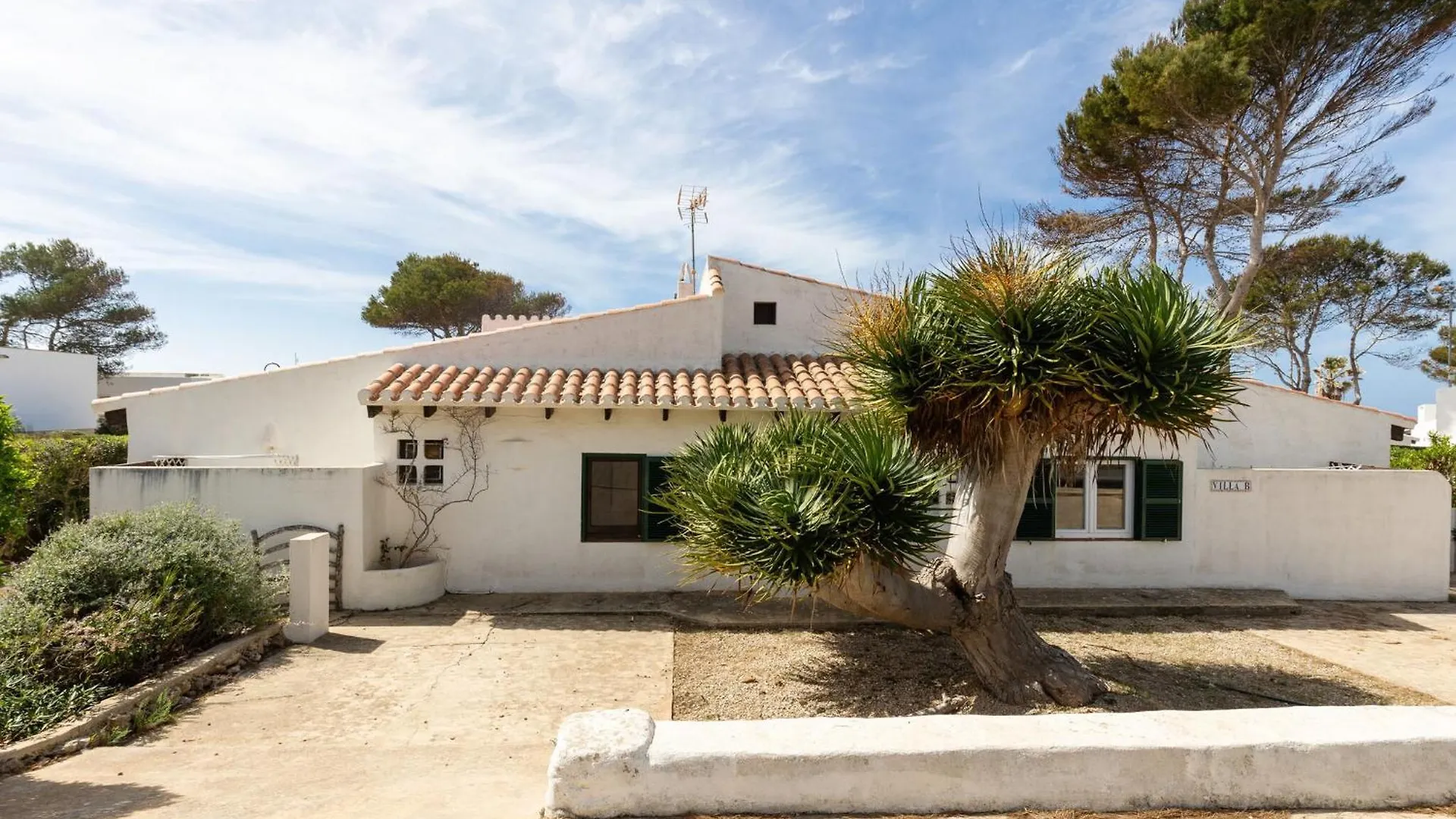 Binisagoc A - Villa With Private Pool Free Wifi 比尼贝卡 0*,