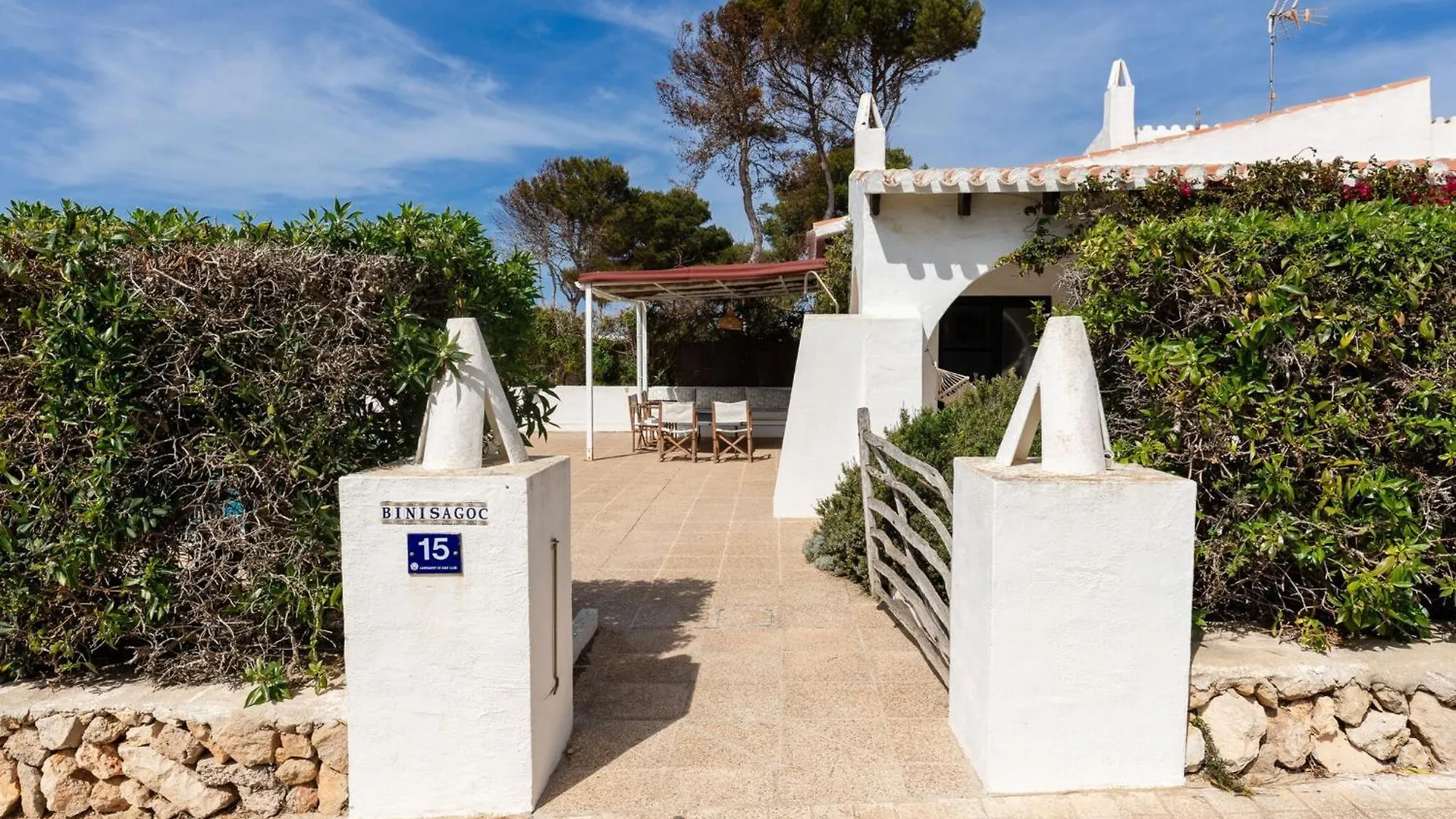 Binisagoc A - Villa With Private Pool Free Wifi 比尼贝卡